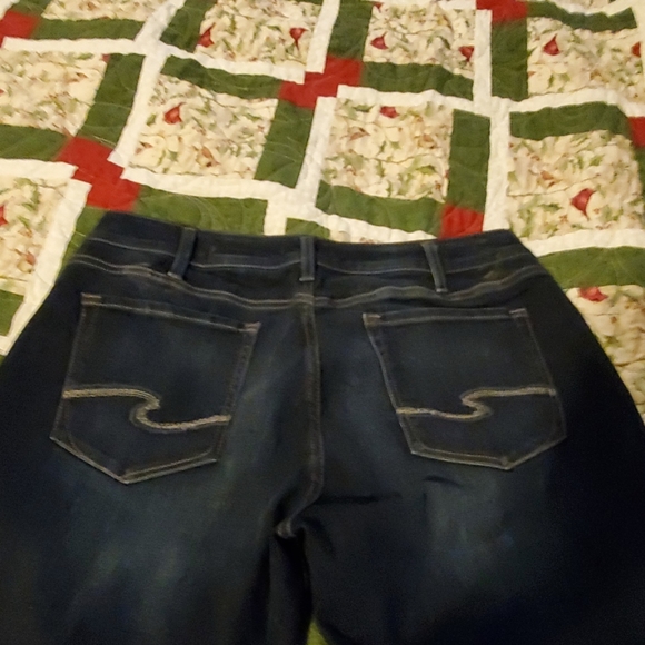 JEANS - Picture 3 of 5